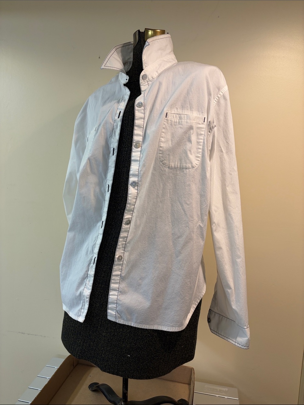 Chico’s White Button-down white Shirt - Classic Long Sleeve